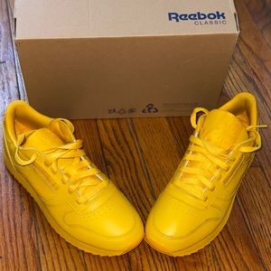 Women Reebok Leather Ripple